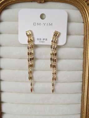 Gold Dangle Chain Earrings Gold